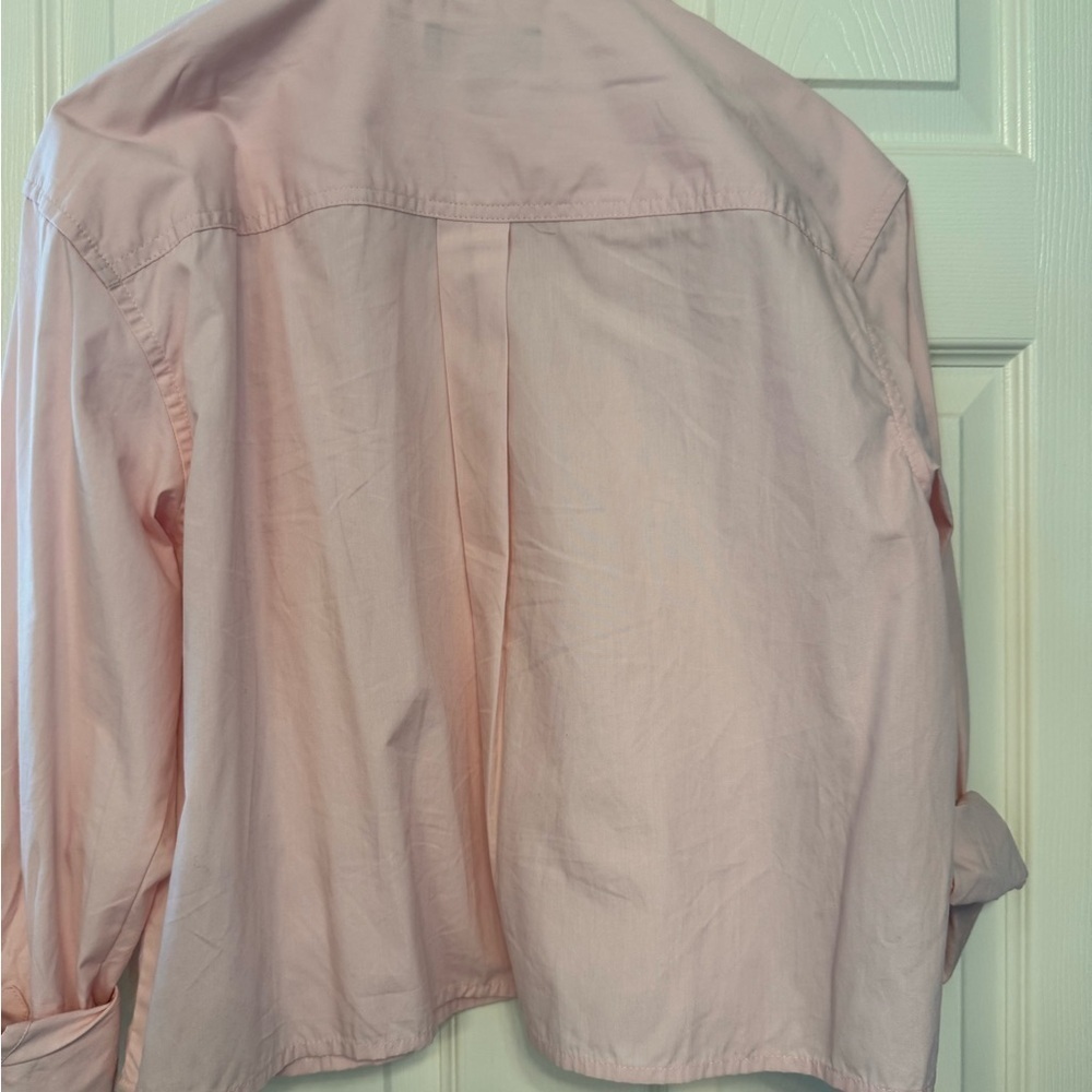 Banana Republic cropped Blush Pink button Shirt. New without tag. - Picture 2 of 4